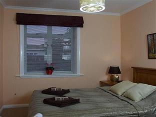 Wellesbourne Homestay B&B Palmerston North Exterior photo
